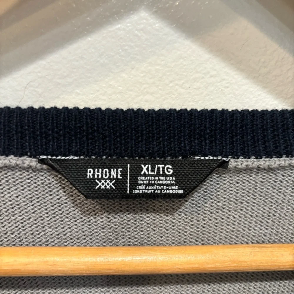 Rhone Crewneck Pullover Knit Gray Sweater Men’s Size XL